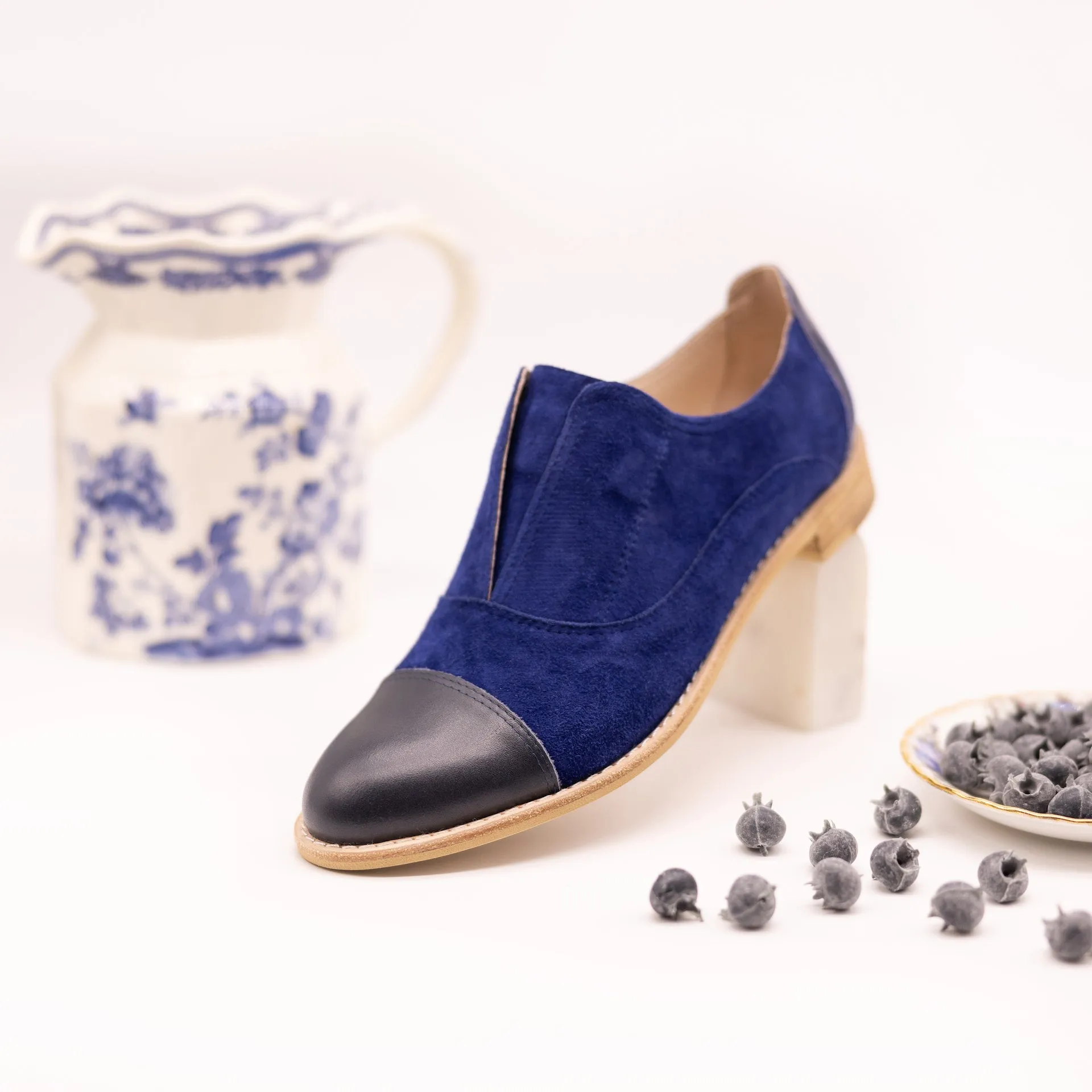 BLUEBERRY DELIGHT Suede Oxfords