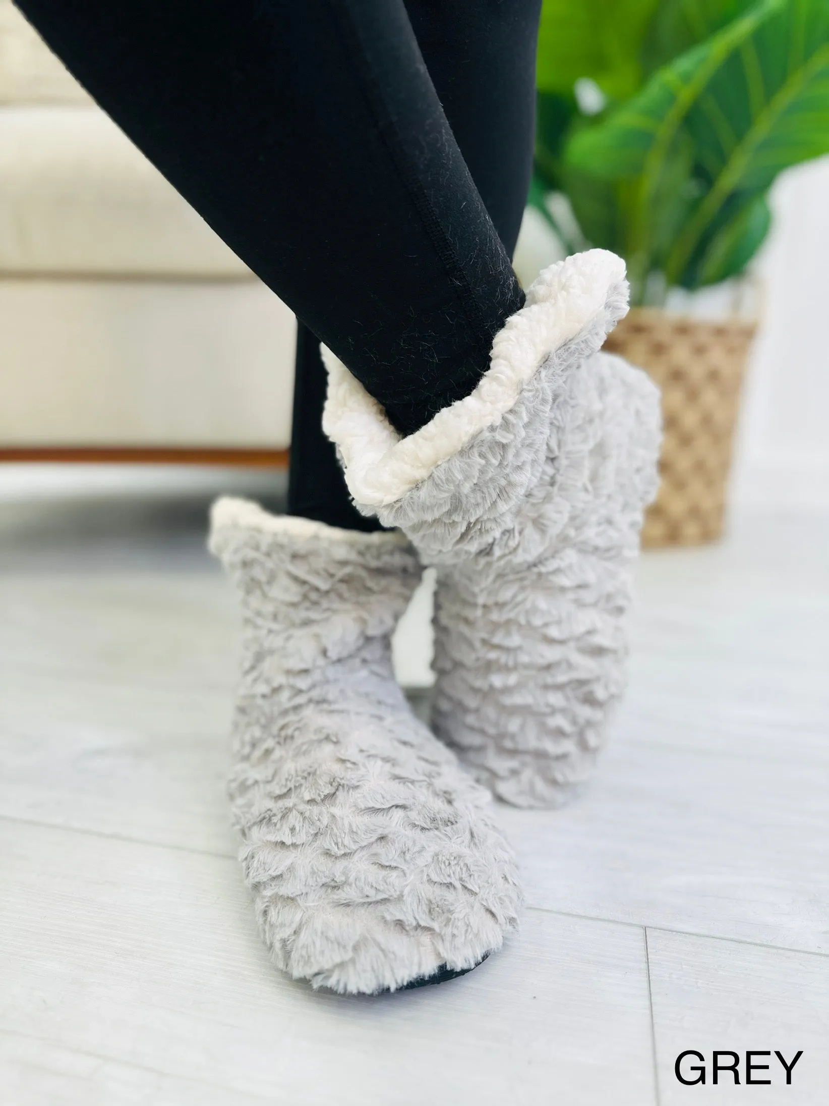 Fur Bow Slippers- Multiple Colors!