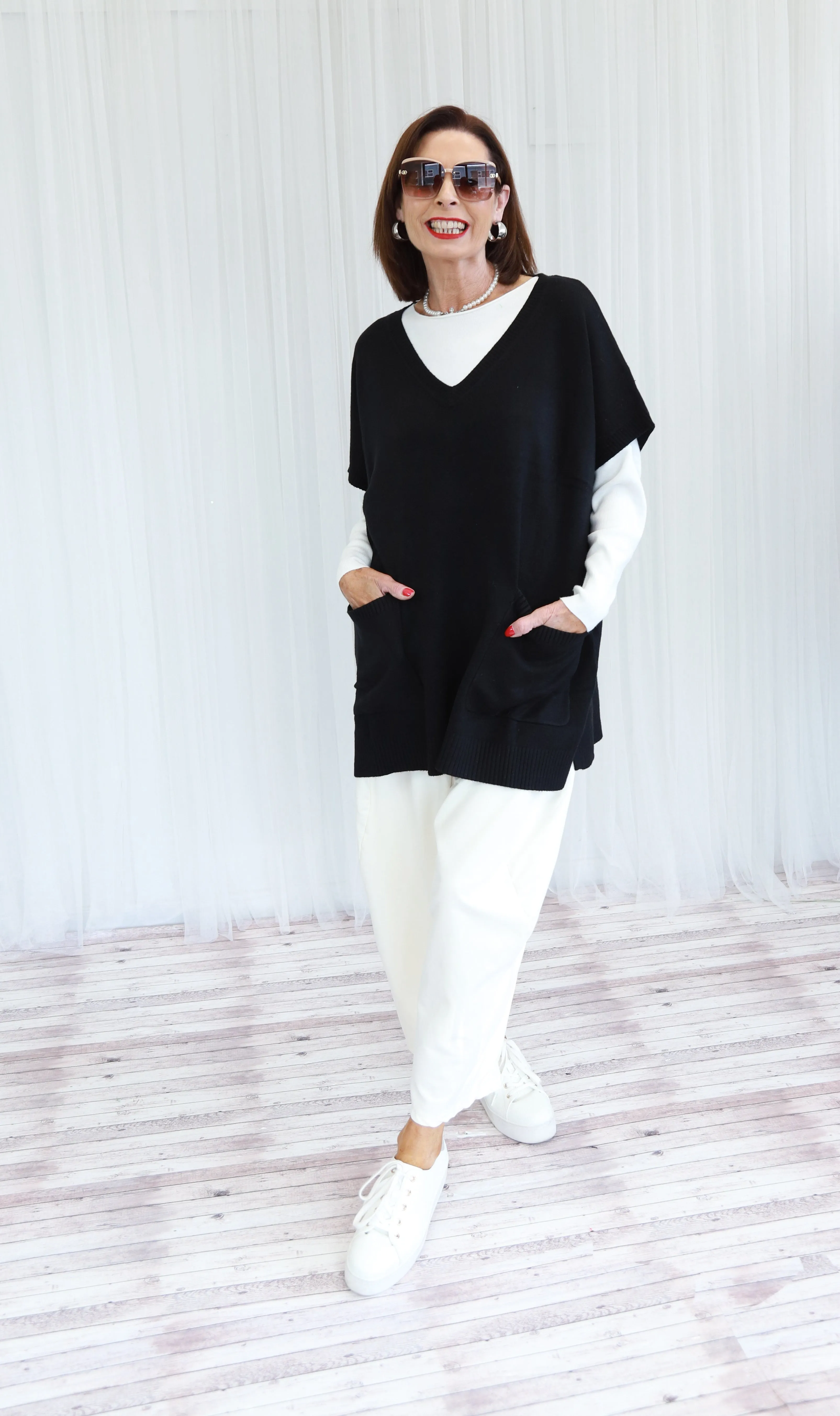 LYLA KNIT TUNIC - BLACK - 1838