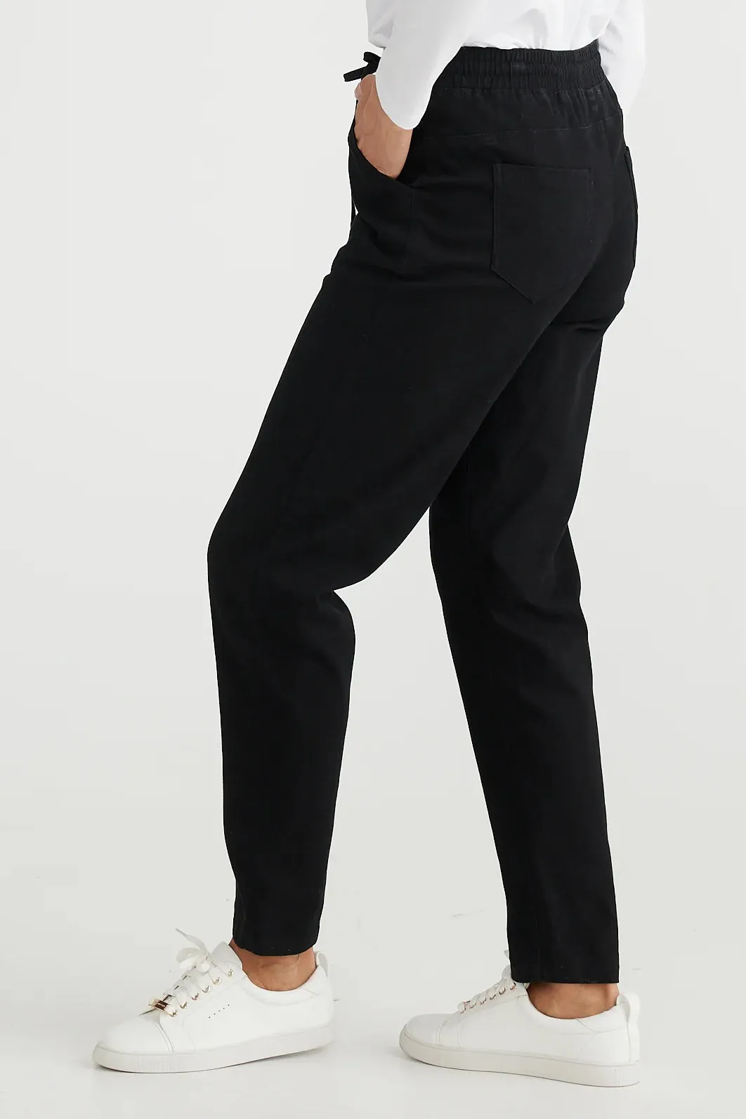 Polo Pants in Black