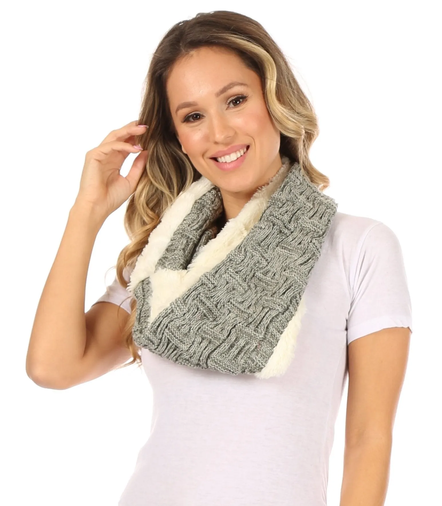 Sakkas Dalien Short Length Two Sided Faux Fur Ribbed Cable Knit Infinity Scarf