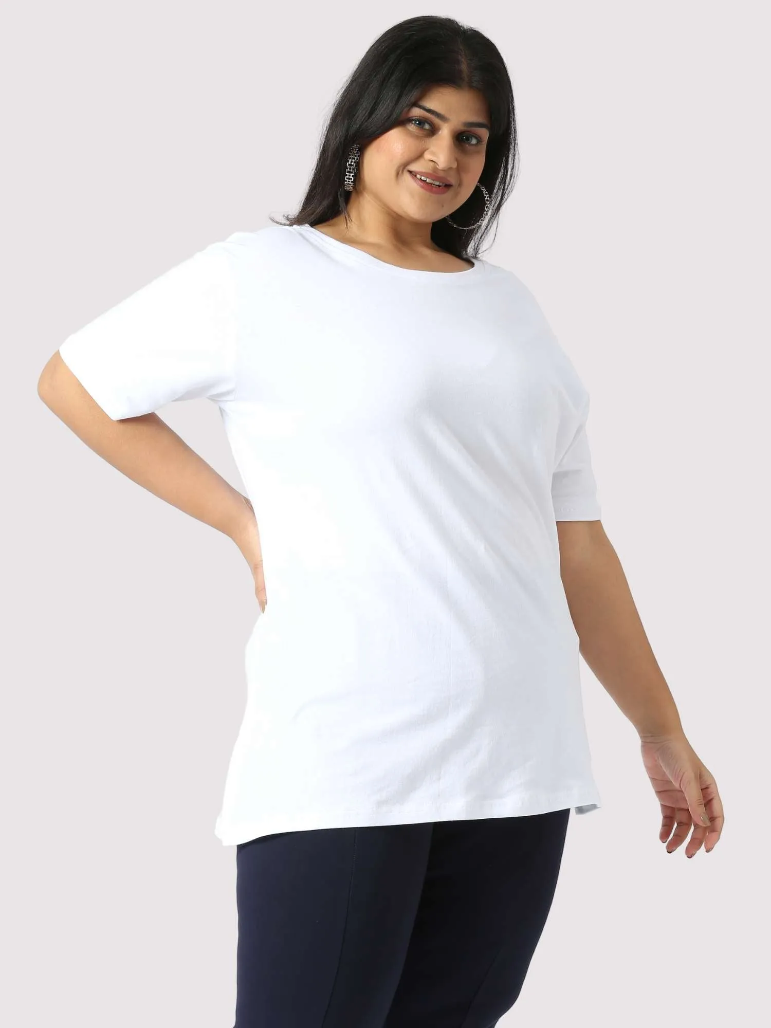 Snow White Round Neck T-Shirt Women's Plus Size