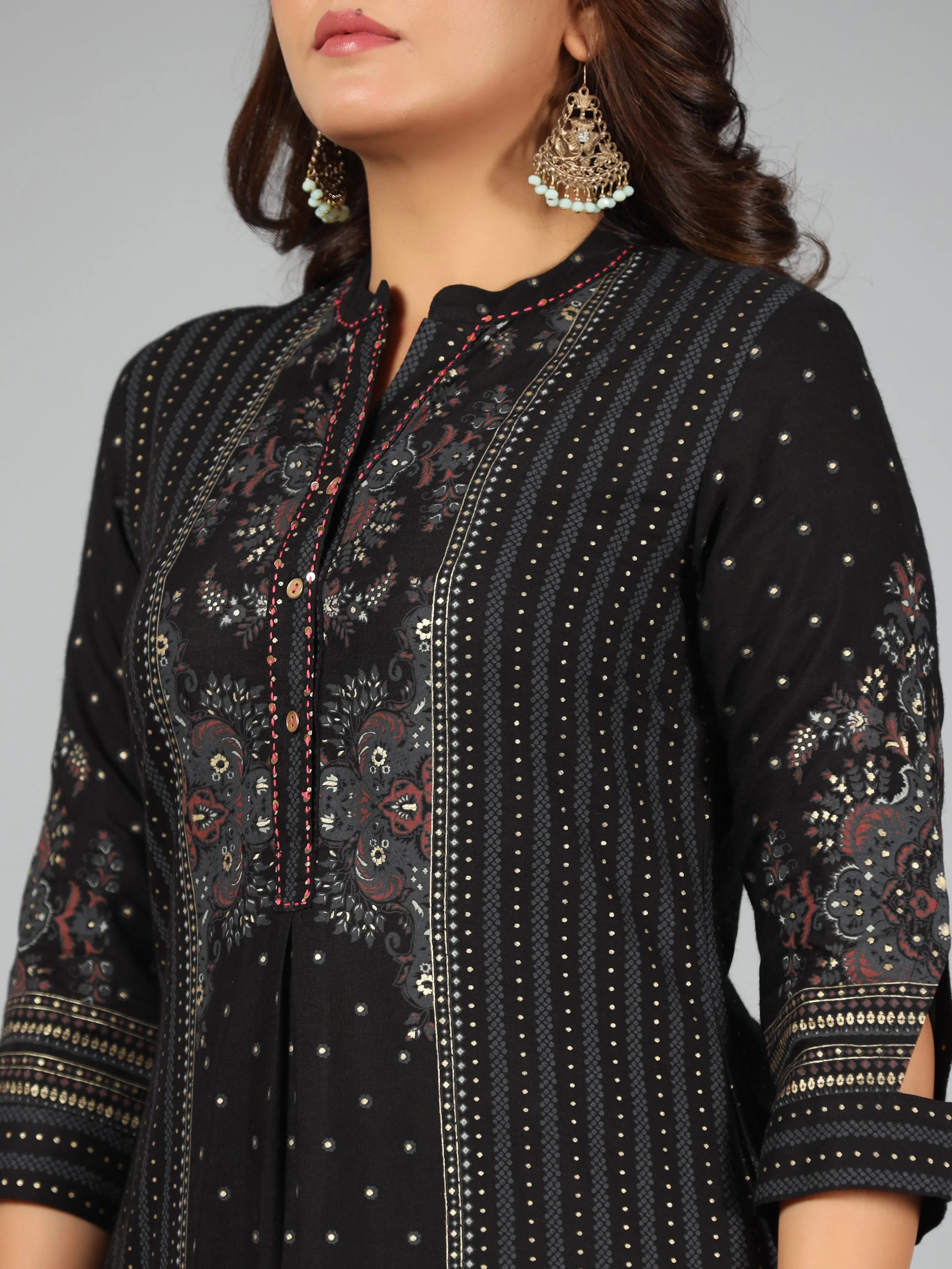 Women Black Rayon Printed Kurta Pants Set