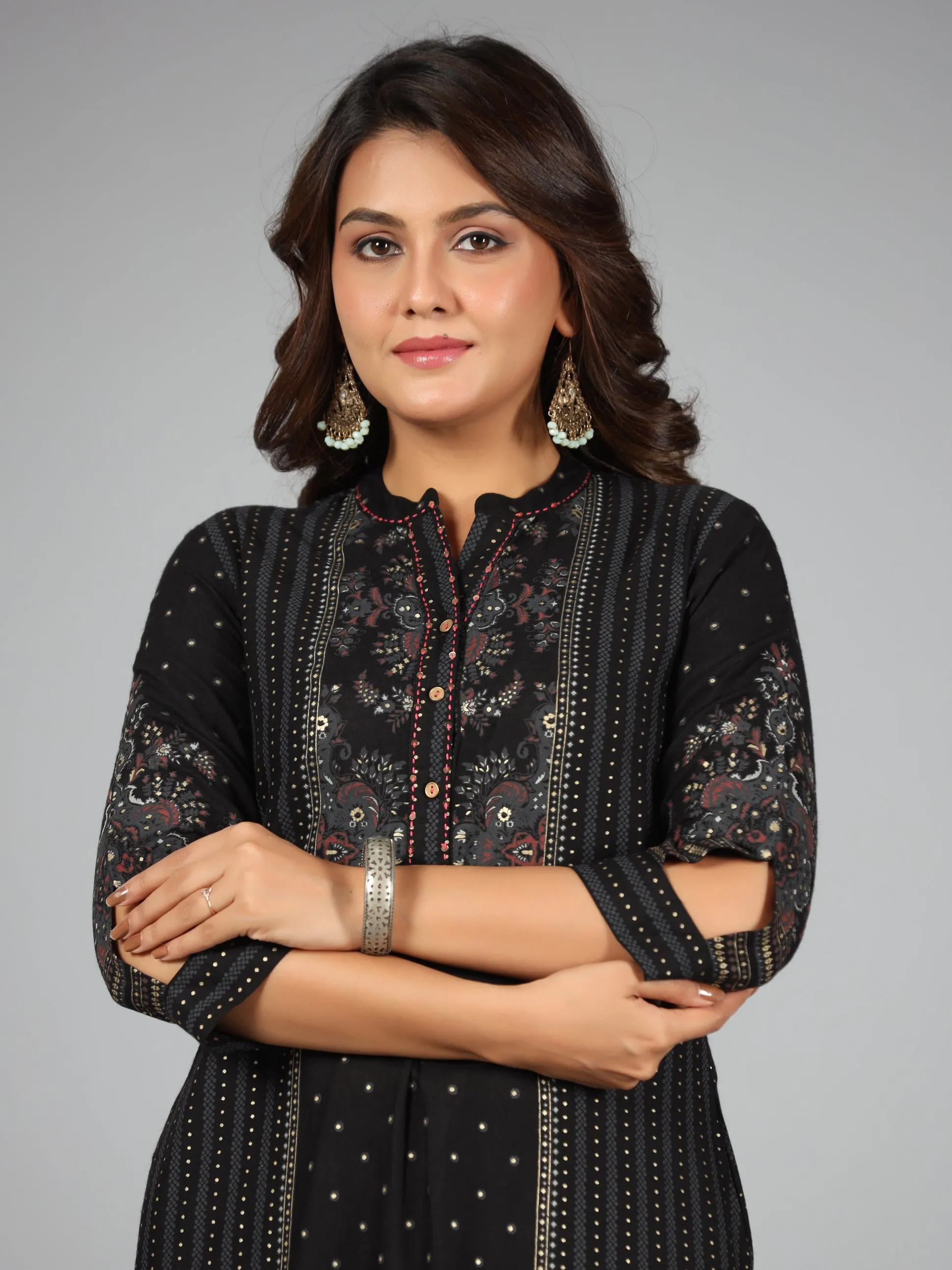 Women Black Rayon Printed Kurta Pants Set