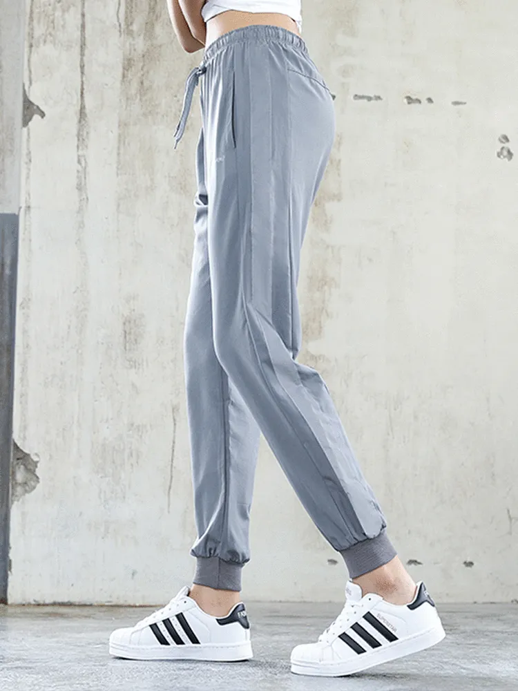 Women Sweatpants Ultralight, Reflective - One Stroke on Side