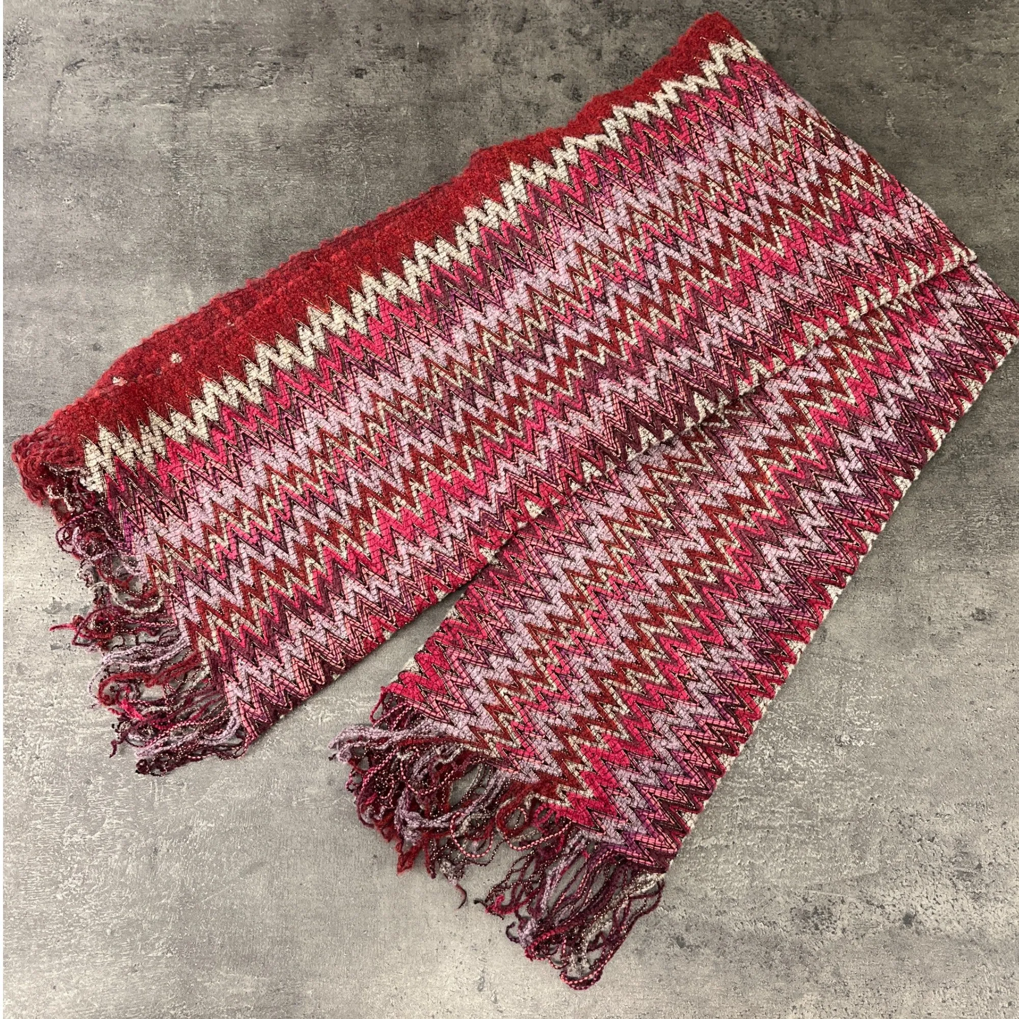 Women's Chevron Print Scarf Burgundy